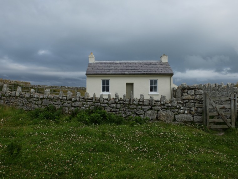 Our first sight of Stoneycroft cottage.